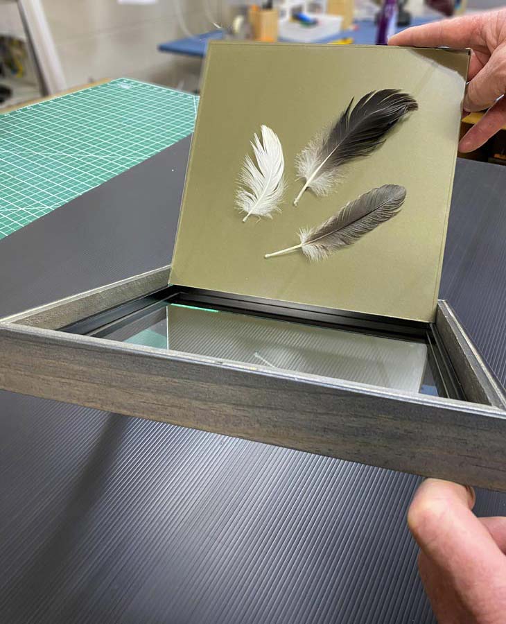 Framing feathers web