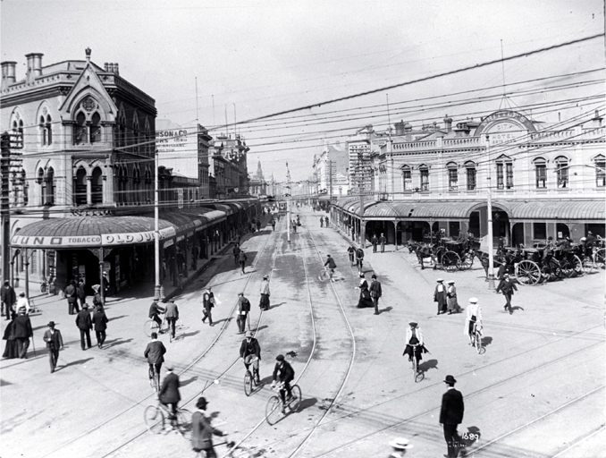 'Cyclopolis'. Image: Wikimedia Commons Colombo Hereford High intersection