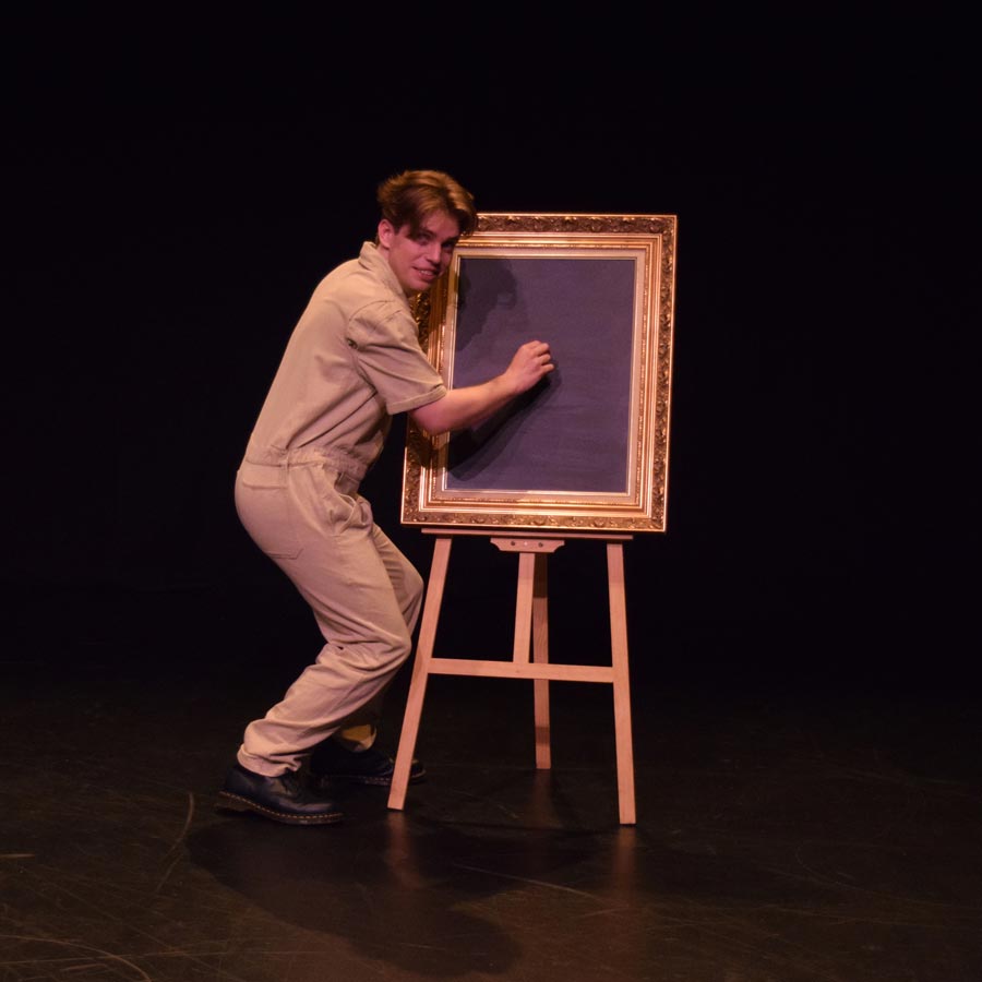 Image: Kirsty McGuire Museum of This Morning Production Photo 6 Credit Kirsty McGuire web