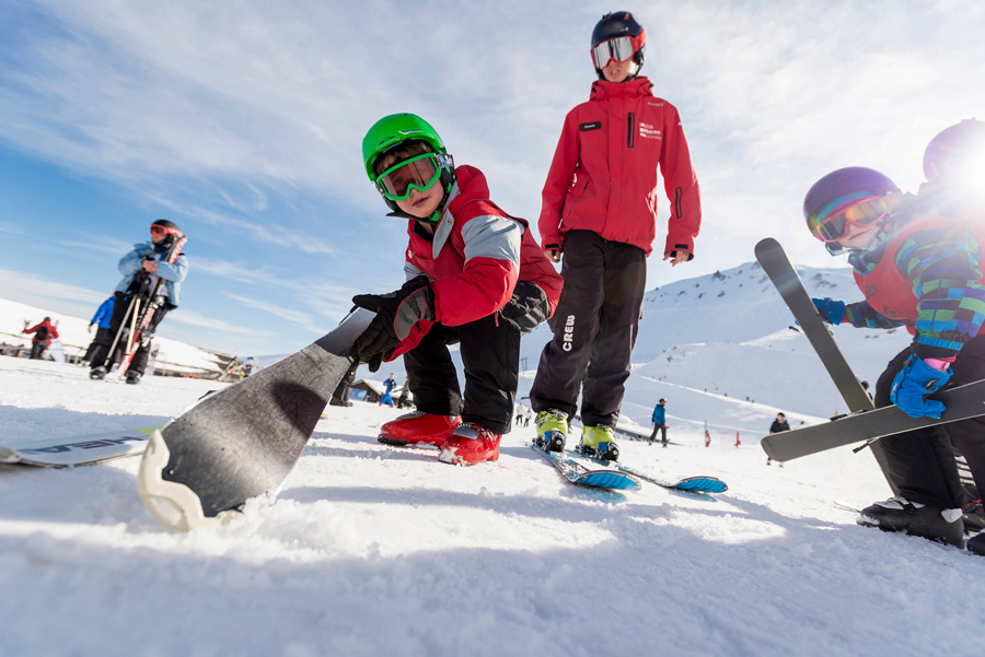 Mt Hutt. Image: ChristchurchNZ Mt Hutt kids playing with skis on snow