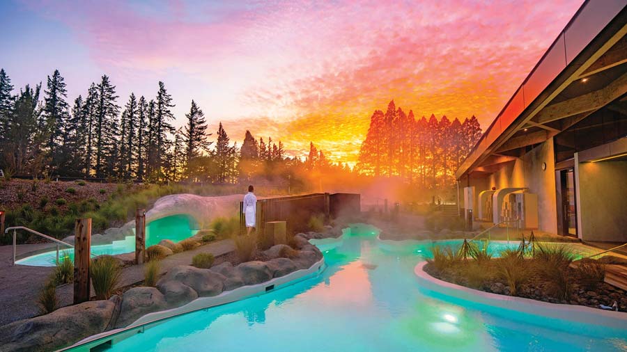 Ōpuke Thermal Pools opuke discovery pools sunrise on bridge xl