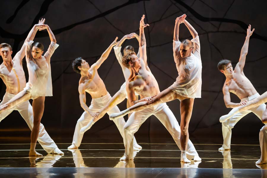 Photo: Stephen A'Court RNZB Dancers Paul Mathews Sara Garbowski Kihiro Kusakami Georgia Baxter Levi Teachout Kirby Selchow Laurynas Vajelis photo Stephen ACourt