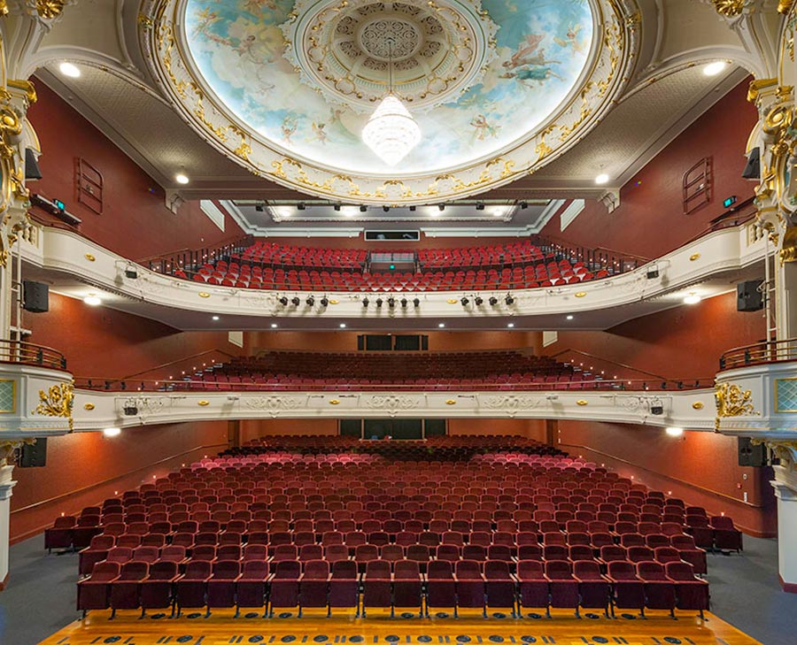 Isaac Theatre Royal (Sidney & Alfred Luttrell, 1908; restoration: Warren & Mahoney, 2014), photo Peanut Productions isaac theatre royal interior 1