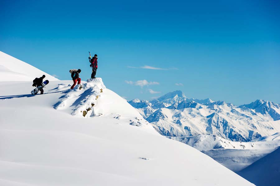 Image credit: Destination Queenstown Backcountry hiking in Cardrona