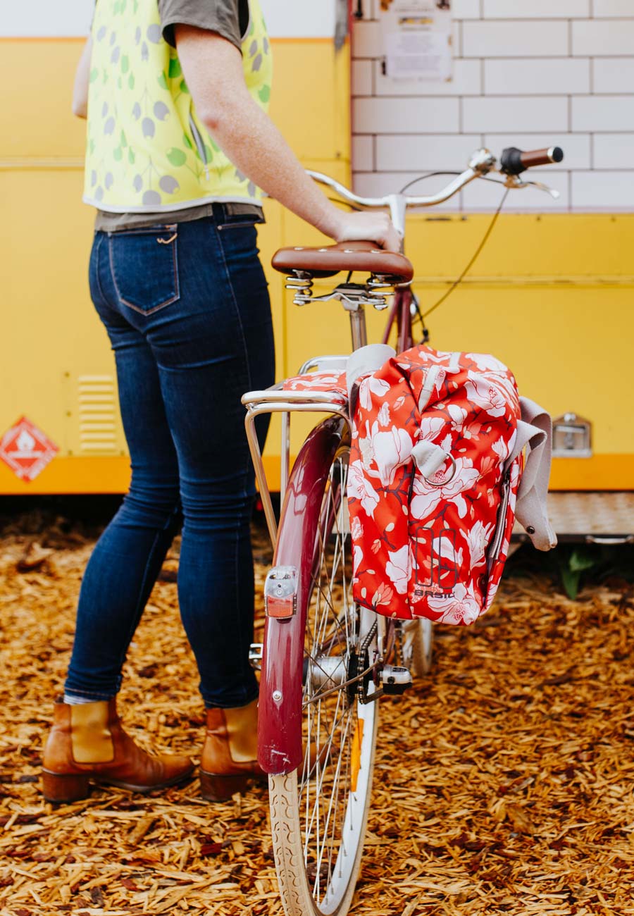 Basil Magnolia Shopper pannier bag