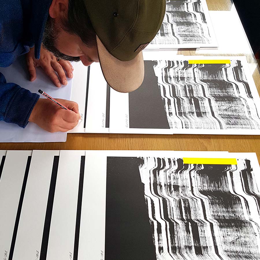 Dr Suits – Fiksate X M/K Press Risograph Print Release Signing tile Dr Suits Fiksate Gallery
