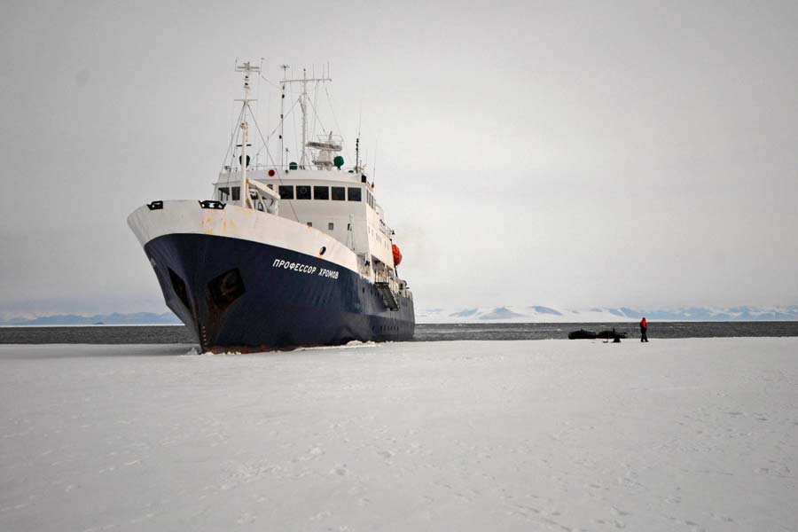 Photo: N.Russ, Heritage Expeditions n.russ heritage expeditions 1